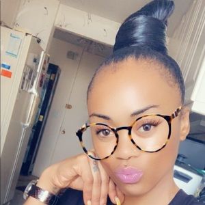 Meet your Posher, Andreika